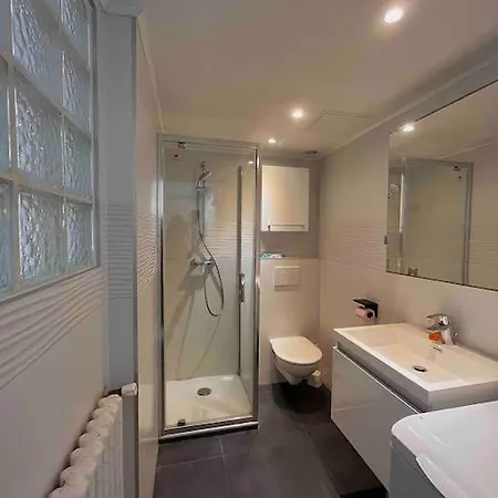 Magnifique A 200m Des Plages De Juan Les Pins Lägenhet